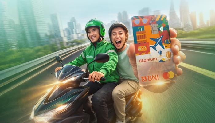 Hemat Rp5.000 di Grab berlaku hari Senin - Kamis dengan Kartu Kredit BNI Mastercard Titanium
